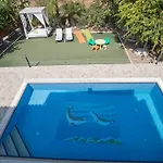Artemisia Villa *