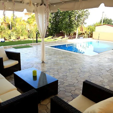 ヴィラ Artemisia *